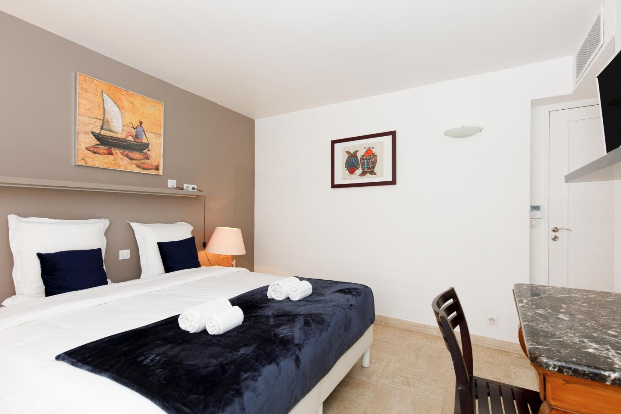 Mer du Sud 4 YourHostHelper Cannes Extérieur photo