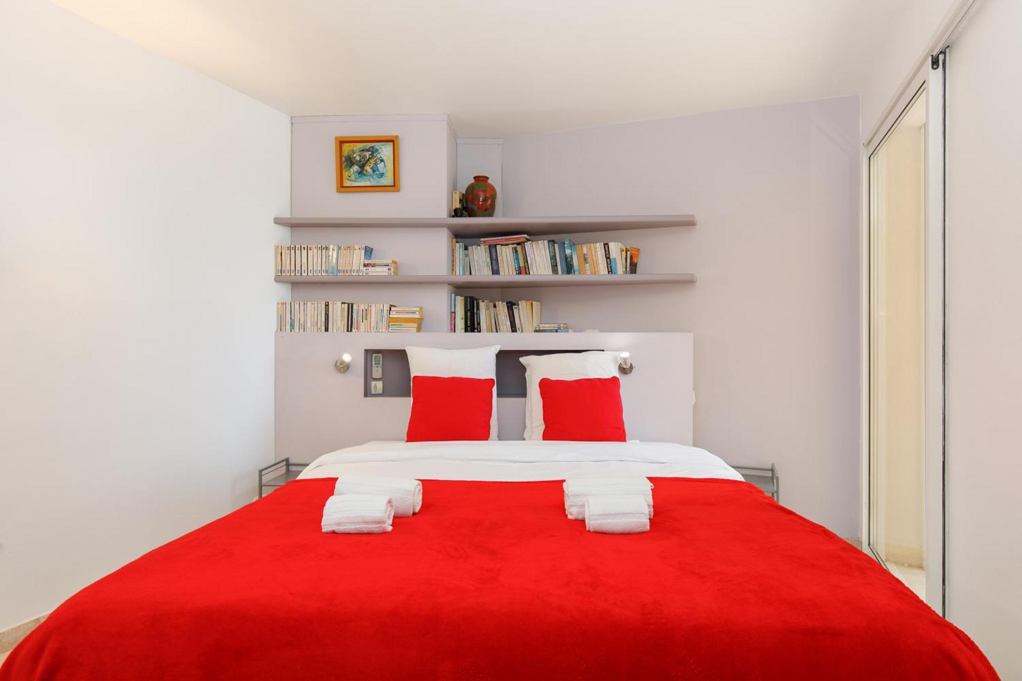 Mer du Sud 4 YourHostHelper Cannes Extérieur photo