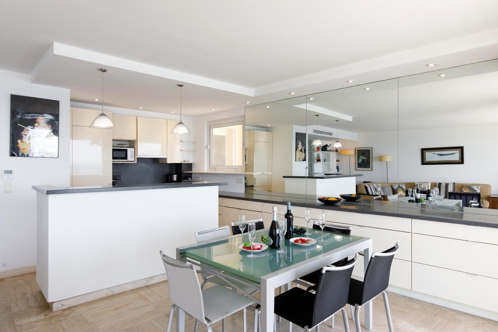 Mer du Sud 4 YourHostHelper Cannes Extérieur photo